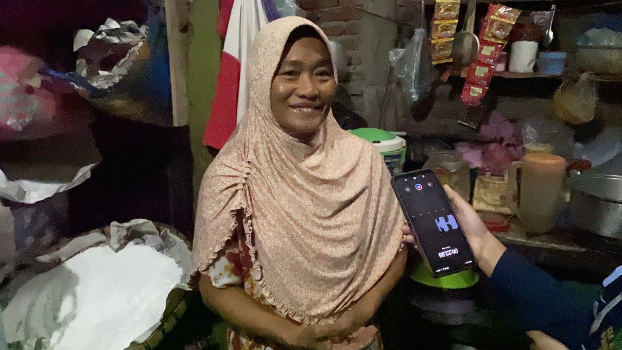 Menjaga Cita Rasa Khas Demak: Kehangatan Otentik Jamu Coro Ibu Musyaropah yang Bertahan Menembus Zaman